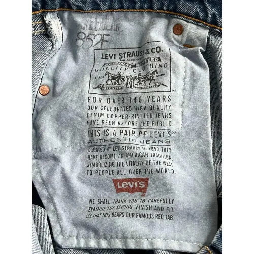 Levi's 560 Loose Fit Straight Leg Jeans Size 16 Cotton‎ Denim